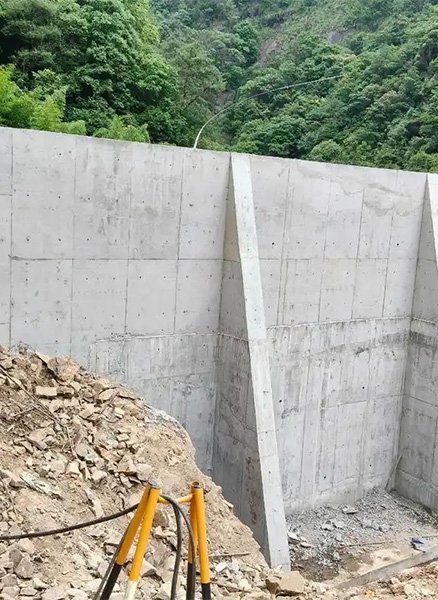 运城芮城县重力式挡土墙